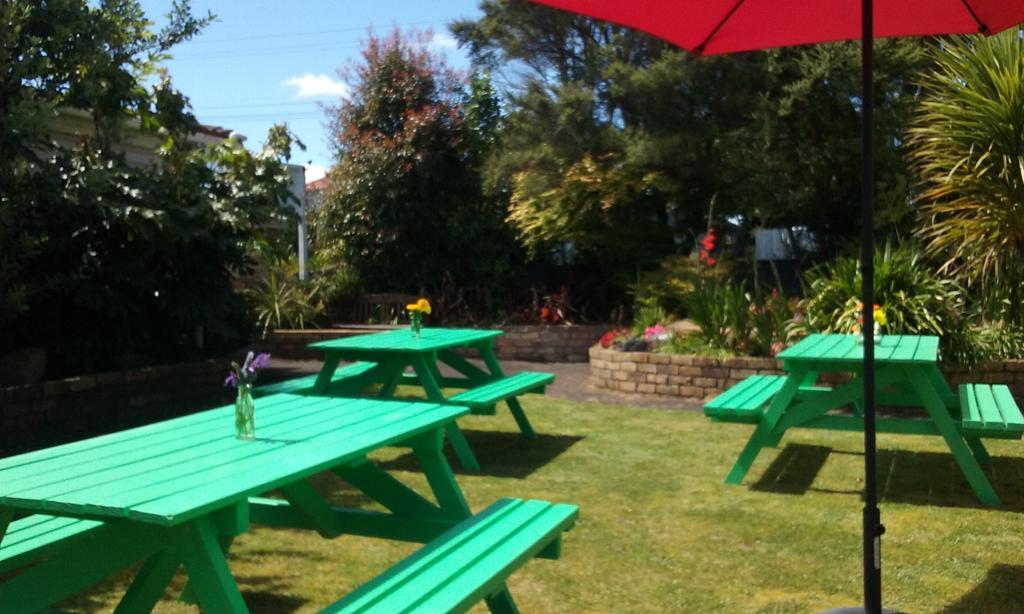 Ocean View Raglan Bed & Breakfast Bagian luar foto