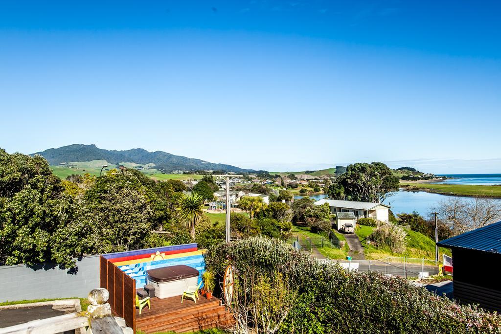 Ocean View Raglan Bed & Breakfast Bagian luar foto