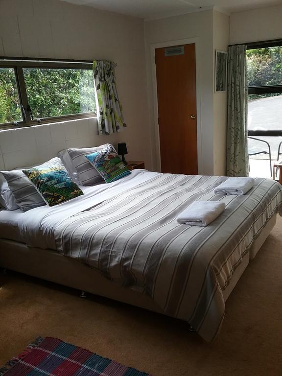 Ocean View Raglan Bed & Breakfast Bagian luar foto